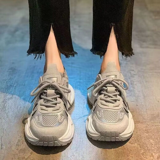 Chaoyunyue Store Zhao Lusi gleiche Dick-Soled-Dad-Schuhe für Frauen im Jahr 2025 Frühling neuer super heißer, vielseitiger, atmungsaktiv