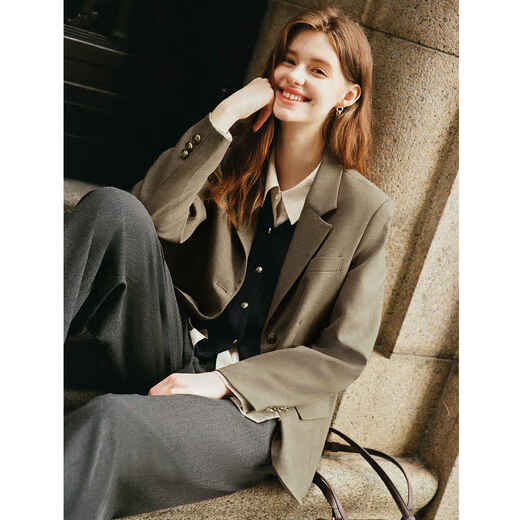 KUHNMARVIN American retro tan suit jacket for women 2025 autumn new shoulder pad silhouette commuter suit K38257 tan S