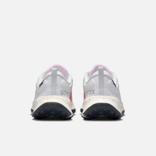 耐克（NIKE）JUNIER TRAIL 2 GORE-TEX防水男子越野跑步鞋HM9734 002白金色/白/神秘焰火色/泡沫粉 39