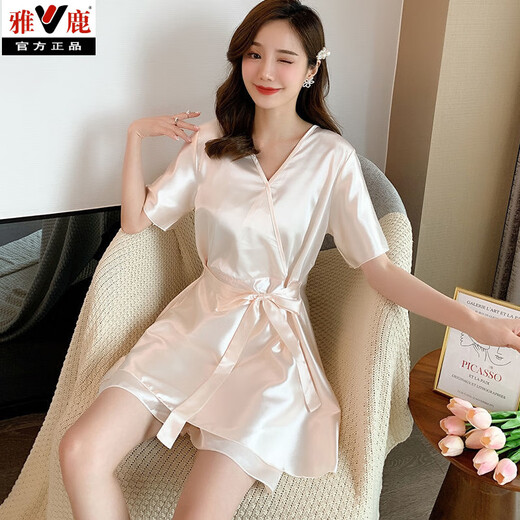 Pajamas yalu pour femmes au printemps et à l'émulation d'émulation en soie à manches courtes à manches courtes à manches mignonnes mignonnes glace mignonne de style coréen de style coréen