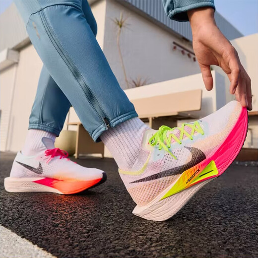 耐克NIKE男子跑步鞋 ZOOMX VAPORFLY NEXT 3 FK运动鞋HQ3219-902 43
