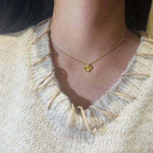 Lao Phoenix 999 Vietnamese sand gold lucky four-leaf clover necklace simulated gold laser clavicle chain light luxury four-leaf clover necklace about 40cm 5cm extension cord