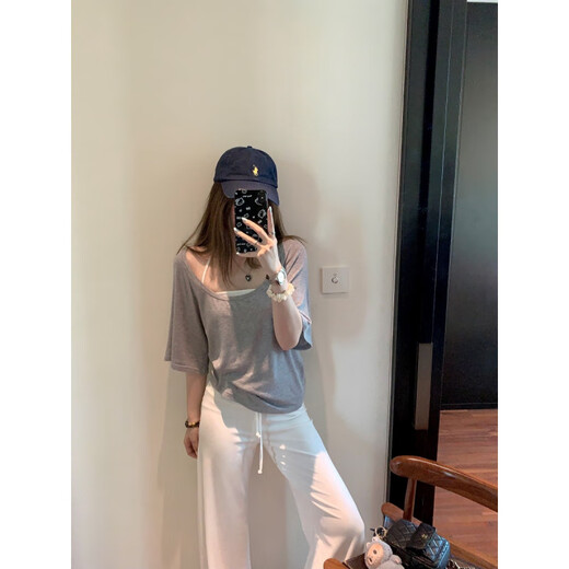 Running sisters RUNAWAY SISTERS Korean version U-neck short-sleeved T-shirt halter neck strapless knitted trousers Coffee vest 9898 S