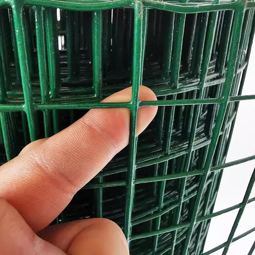 Boundary map barbed wire breeding fence Dutch mesh protective mesh chicken mesh guardrail circle mountain isolation hard plastic wire mesh fence hardened 3.0 mm 30 meters 6 cm hole 1.5 meters high