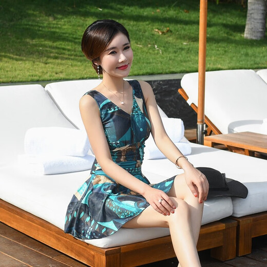 Dai Dai swimsuit women's one-piece boxer skirt style conservative belly covering, slimming, large size fat girls bathing in hot springs, middle-aged and elderly mothers swimsuit 9911 green flower 3XL (height 160-170cm, 130-155Jin Jin is equal to 0.5 kg)