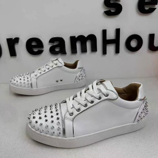 Europäische Stationschuhe Herren Herbst New CL Rivet Red Sohle Schuhe Vielseitige und modische Gelegenheitsstudentin Jugendschuhe 9913 Weiß (Lederoberfläche) 38