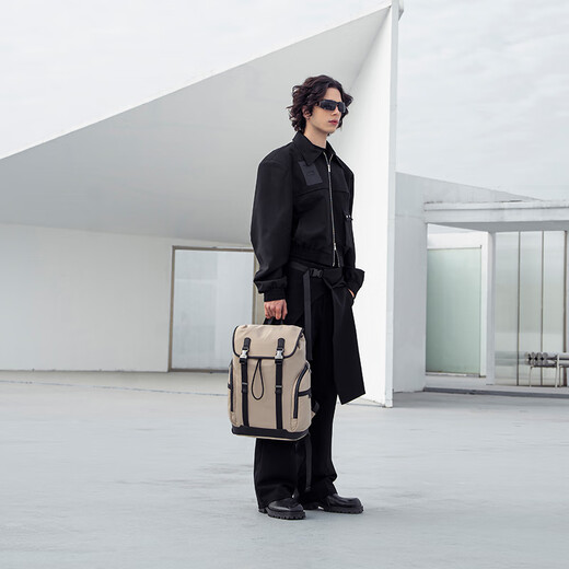 Business Rucksack High-End-Sense-Sense-Business-Reise Multifunktional-Rucksack Nylon wasserresistentes Computertasche mit großer Kapazität Kaki