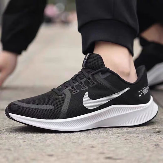 Nike (Nike) Nike Men's Shoes Quest 4-absorbing и дышащая летающая проволочная сетчатая сетчатая сетчатая кроссовка DA1105-006 DA1105-006 39