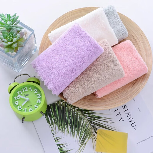 Face towel small coral velvet square small fiber absorbent quick-drying cheap square towel cleaning handkerchief random color 1 pack