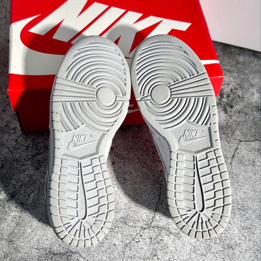 耐克（NIKE）女鞋DUNK低帮潮流休闲百搭防滑耐磨大童青少年运动板鞋 DH9765-001 37.5