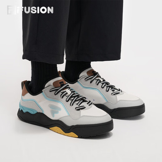 Filafusion Filafusion Chaussures pour hommes, chaussures de vie de skateboard, 2025 Nouvelles chaussures de coup de pied, chaussures en toile à 2 génération, blanc, blanc / noir-ba 42