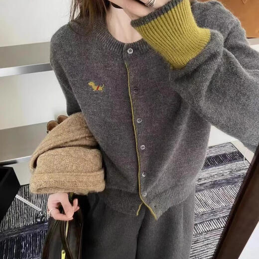抒融秋冬小狗刺绣针织开衫女撞色袖口拼接设计感春秋毛衣内搭短上 灰色 均码 12247【85-125】