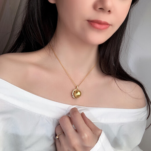 An Xuan South Sea Pearl Pendant Zhencai Seawater Rich Gold Necklace Mother-of-pearl True Round Silver Lock Turning Streamer Chain 14-14mm