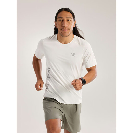 始祖鸟（ARC'TERYX）加拿大代购Arc’teryx 始祖鸟男士短袖体恤 norvan 柔软吸湿排汗 DOWNWORD图案短袖_verve_x9720 S