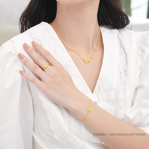Lukfook Jewelry Gold Bracelet Gardenia Pure Gold Bracelet for Women Price GMGTBB0023 Approximately 3.00g