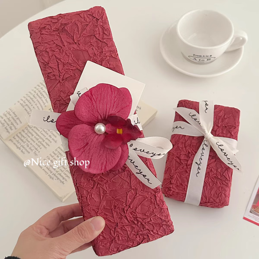 Burgundy stone-grained paper, high-end light luxury festive gift wrapping paper, textured wedding gift holiday decoration paper, 1 piece of burgundy stone-grained paper + red phalaenopsis + 1 meter English ribbon + double-sided tape