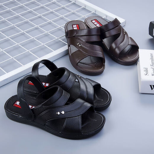 HUILIRUI [Vietnam Rubber] Version coréenne des sandales pour hommes décontractées sans glissement confortable et durable Sandales masculines Nouvelles en été 698 Black (version anti-glissée) 42 (adaptée à 41)