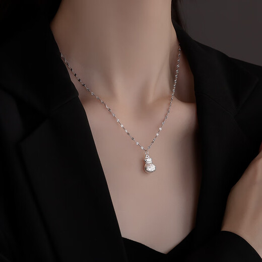 Laomiao 999 foot silver lucky bag pendant necklace for women 2025 new light luxury niche sweater chain clavicle chain 999 simple silver lucky character pendant-