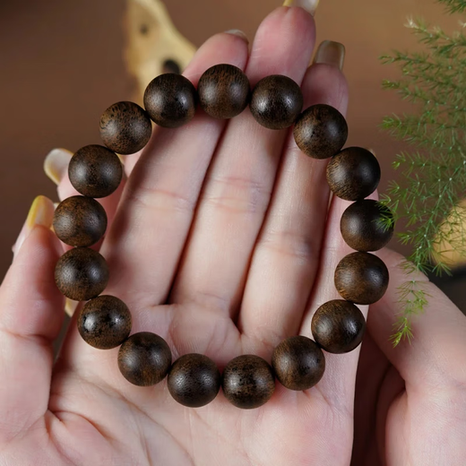 Mo Tang Natural Nha Trang Huangqian agarwood bracelet for men's sinking grade authentic high-end cultural and old-quality Buddhist bead bracelet gift CB12056