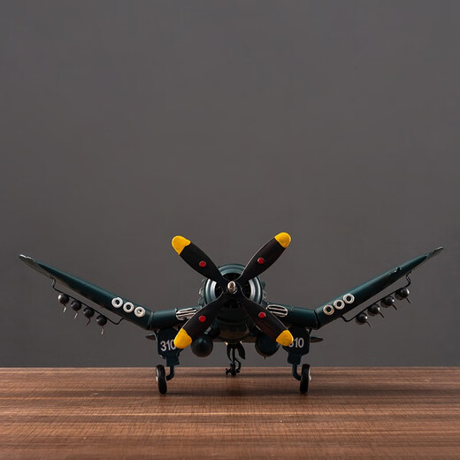 Aviones de hierro de hierro forjado retro adornos de combate Combate Sala de estar en el hogar Gabinete de vinos de la sala de estar Decoraciones hechas a mano 1940 Aeronave de transporte militar de EE. UU. 695