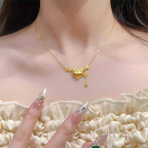 Lanlian Shenzhen Shuibei gold silver-covered fox mask pendant necklace tassel new 2025 Chinese Valentine's Day gift for girlfriend Fox necklace (1 gram gold-covered)