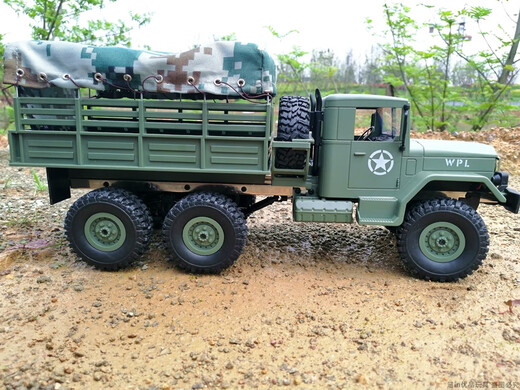 Zhouge professional rc remote control vehicle off-road transportation truck six-wheel drive charging full proportion super large-scale children's electric vehicle American military card proportional throttle two batteries