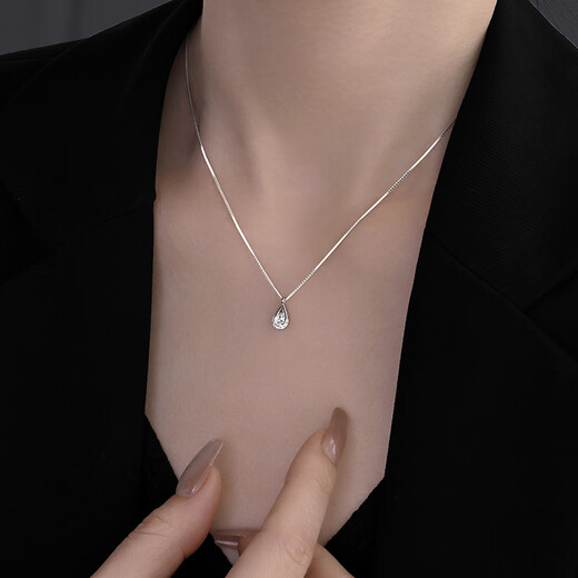 Laomiao S925 Sterling Silber Wassertropfen Halskette für Mädchen 2024 Neue Sorten -Schlangekette Frische Frühlings- und Sommerzubehör Wassertropfen Halskette