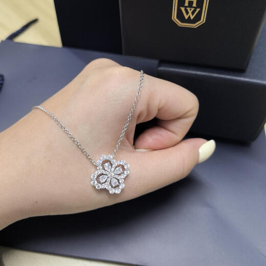 YIBIY new four-leaf clover necklace 18k gold water drop diamond women's pendant loop sterling silver moissanous clavicle chain clover white gold white diamond