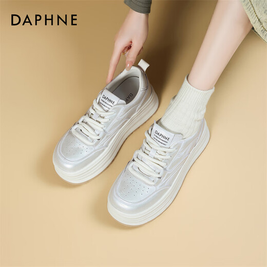 Daphne Fashion Casual Shoes Women 2025 Breathable Small White Shoes Women's Shoes New Four Seasons High-Enhanced Sponge Cake Thick Sole Board Shoes Women Beige 37