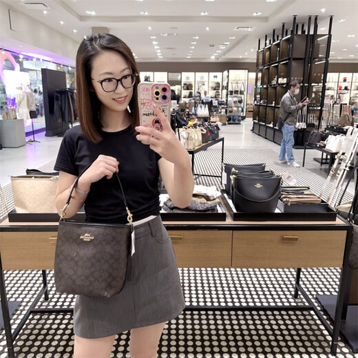 Coach Coach's new CityBucket bucket bag crossbody bag official flagship authentic 1. Vanilla White