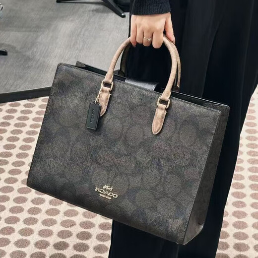 Entrenador (entrenador) Bolsa para mujeres NUEVO Modelo de 24 años Maggie Old Flower Canvas Bag Bag Crossbody Bag Crossbody Día de San Valentín Regalo Negro Cy677-IMXI8 (gran tamaño) Servicio al cliente de tamaño