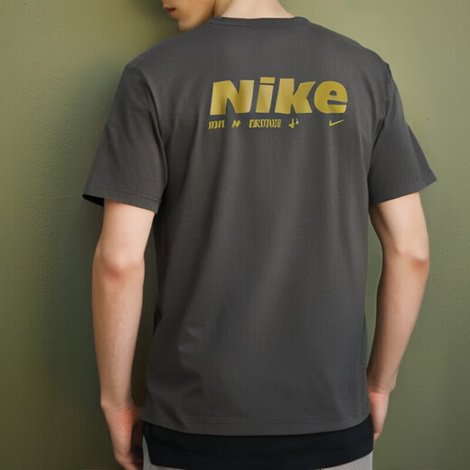 Camiseta de manga corta Nike (Nike) 2025 Summer New Hyverse Dri-Fit Men Seceding de mimes de secado rápido Top de cuello redondo de color medio gris/Moss verde de color verde/plata HV4882-299 2XL seco rápido