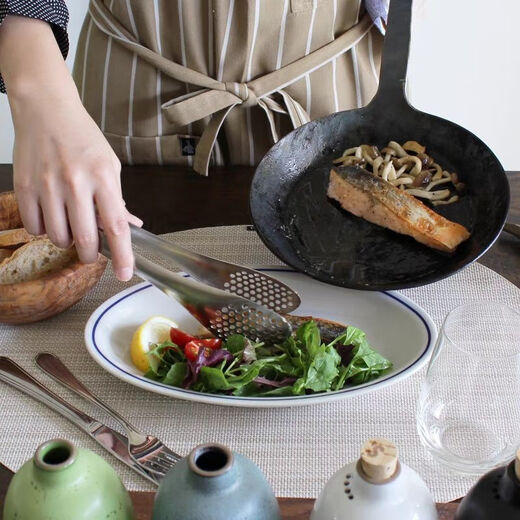 Sori Yanagi imported from Japan stainless steel food clip steak barbecue clip pasta clip baking clip kitchen clip non-porous clip ready-made