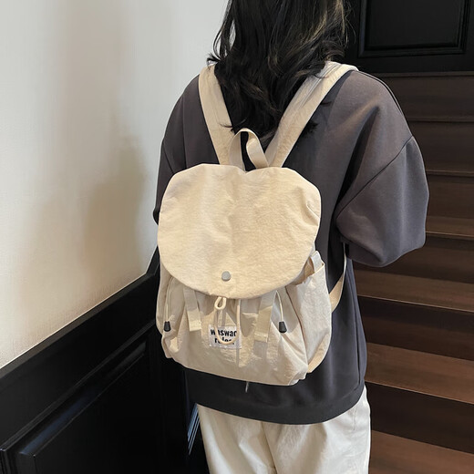 双肩包女小背包轻便旅游休闲书包大学生高中生简约森系纯色书包 卡其色