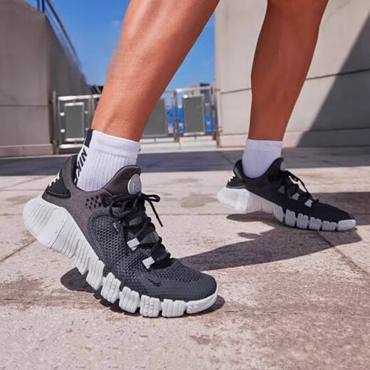 Nikefree Metcon 4 Männer- und Frauen-Mesh Sport Trainingschuhe atmungsaktive Laufschuhe CT3886-234 CZ0596-501 40.5
