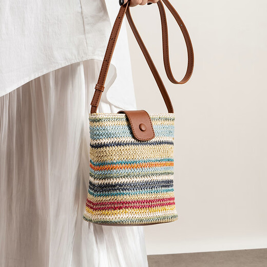
TEENMIX (TEENMIX) women's bag woven mobile phone bag rainbow crossbody bag commuting versatile bucket bag shoulder bag birthday gift for girlfriend Rainbow light brown