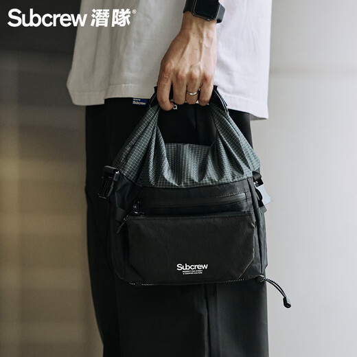 Subcrew户外运动防水骑行轻质休闲斜挎包百搭潮牌手机包 白色