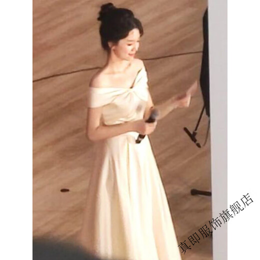 Really white evening dress for women, high-end light luxury, niche engagement, certificate registration, small person's art exam graduation, can be worn at ordinary times, white long S