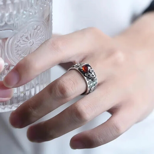 Core luxury snake year big Pixiu ring for men, high-end jewelry to attract wealth and good fortune for couples, old style birthday gift for husband and boyfriend Pixiu ring