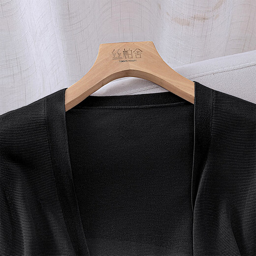 
Sichuan Shek Simple Style Jacket 2025 Spring New Women's Elegant Lightweight Slim Short Cardigan Top