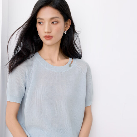 Eifli (eifini) eifli suéter de manga corta para mujeres en verano delgada e inclusive diseño de la base de la base del hombro 2025 Summer nuevo estilo azul M