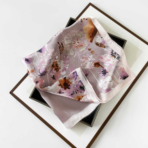 
70 ethnic style silk scarf women plant flowers square scarf scarf neck protection sun protection temperament scarf simulated silk satin square scarf L7372-green flower 70*70cm