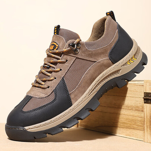 Chaussures pour hommes en cuir authentique Spring Nouvelle randonnée extérieure Chaussures de randonnée respirante Chaussures de papa décontractées pour hommes confortables Chaussures de sport B9880 Brown foncé 42