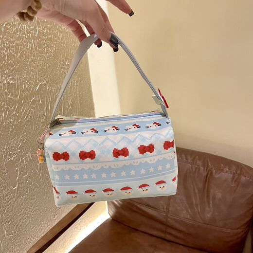 New 2025 handbag with high appearance and large capacity for travel, portable three-dimensional washing and storage cosmetic bag, kt cat bow, upgraded handle