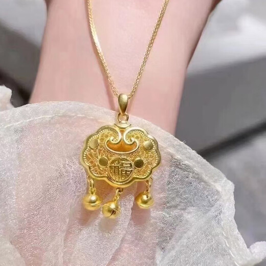 VZZS gold store same style safe lock melon seed buckle gold lock pendant sand gold necklace blessing word gold lock clavicle chain fake gold necklace Chopin chain melon seed buckle middle lock free counter gift box