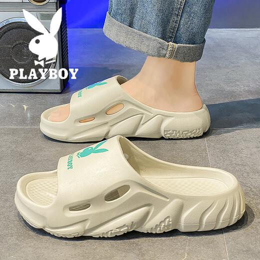 Playboy-Slipper Männer tragen nicht gleitsam