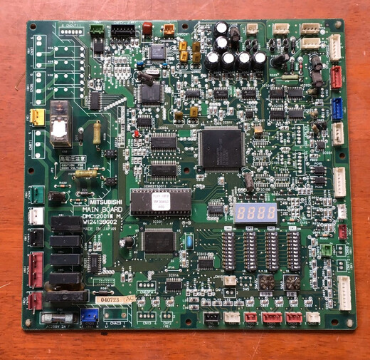 BEYZKW124139G02适用MITSUBISHI三菱重工空调电脑主控板DMC12001