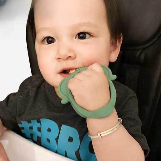 LNGA LANDGRE baby three-dimensional teether baby anti-eating hand bite bite music silicone teething stick creative food grade elephant three-dimensional model green