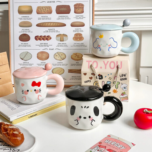Ceramic mug with lid and spoon, good-looking cup as souvenir for women, household water cup, cute couple coffee breakfast cup, pink cute kitten, cup + lid + spoon