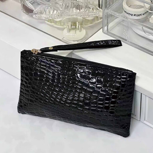 Niche design multifunctional women's clutch ultra-thin solid color new high-end card holder fashionable women's coin purse handbag activity four